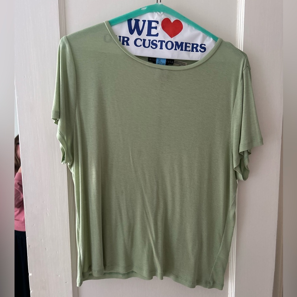 Alice + Olivia Light Green Short Sleeve Tee Sz L